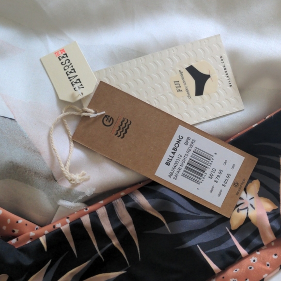 Billabong Safari Nita reversible Fiji bottoms - Picture 2 of 4